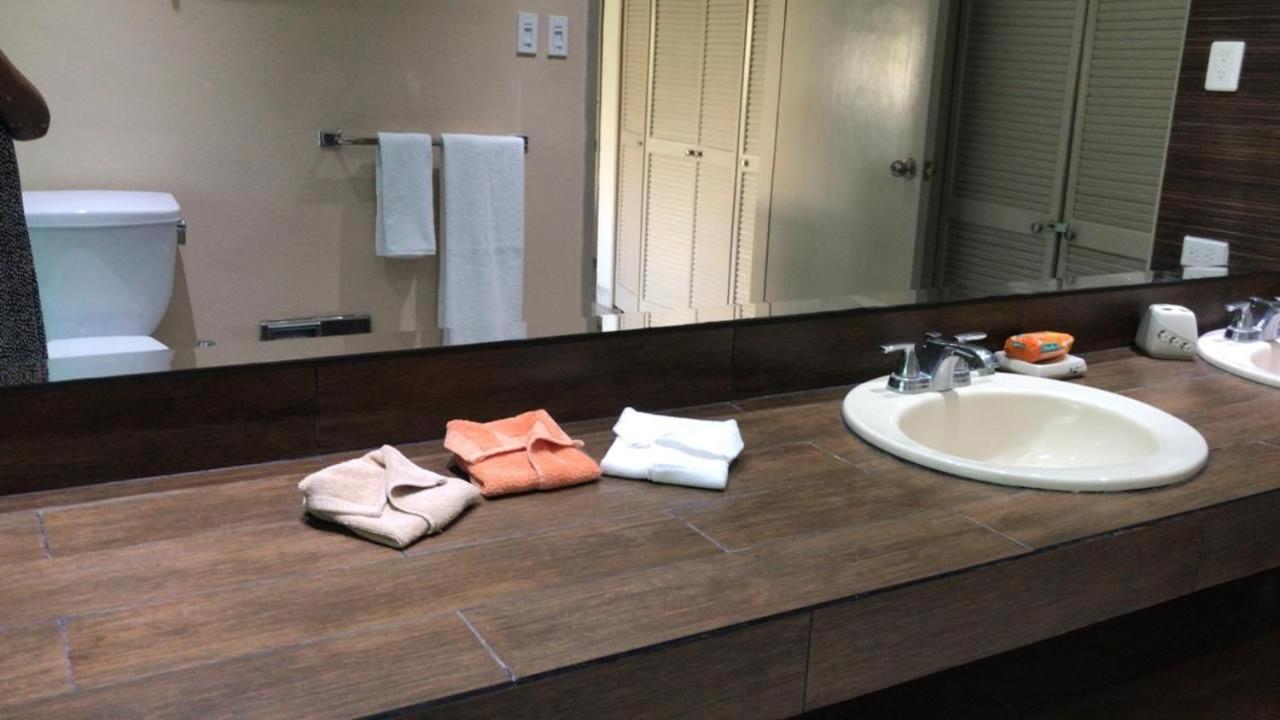 Dpto De Lujo Costera Apartment Acapulco Bagian luar foto